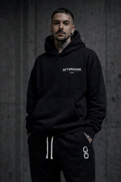 LOOK 01 — CORE UNIFORM